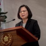 Predsednica Tsai seznanja tuje medije o stališču Tajvana do odnosov čez ožino