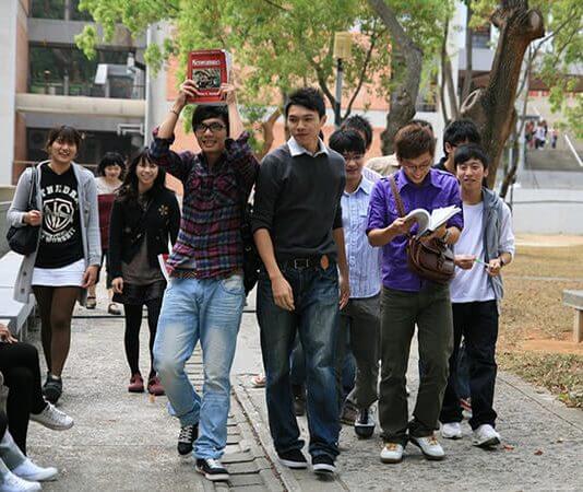 Polnoletnost se bo znižala na 18 let Foto: Tunghai University