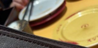 Ministrstvo opozarja prebivalce pred spremembo osebnega imena v zameno za brezplačen obrok Foto: Lastnik nove osebne izkaznice, CNA