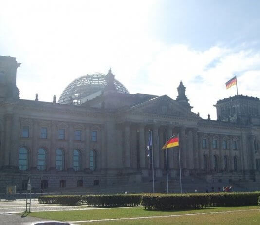 Nemški parlament sprejel resolucijo o poglobitvi vezi s Tajvanom Foto: CNA.