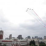 Tajvan v odzivu na Xijev govor potrdil suverenost in neodvisnost Foto: Prelet vojaških letal nad predsedniško palačo ob tajvanskem dnevu državnosti (CNA).