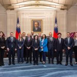 Srečanje s poslanci iz treh balkanskih držav Foto: Predsedniški urad, ROC Tajvan.