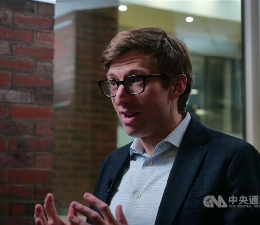 Kitajska za čipi podjetja TSMC zaostaja za približno 6 let Foto: Chris Miller, CNA.