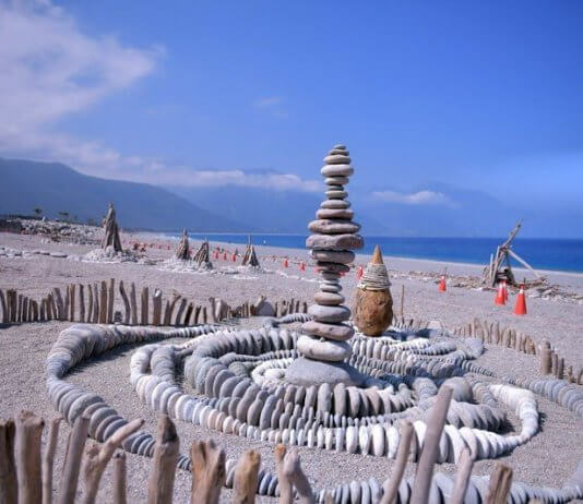 Uravnoteženje kamnov Foto: CNA.