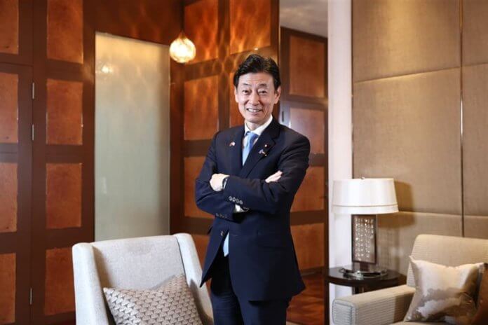 Foto: Nekdanji japonski minister za gospodarstvo, trgovino in industrijo Yasutoshi Nishimura.