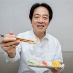 Tajvanci pozvani, naj pomagajo spodbuditi japonski turizem in izvoz v času spora s Kitajsko Foto: Predsednik Lai Ching-te uživa v japonskem sušiju (objava s predsednikovega twitterja).