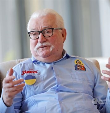 Walesa opozarja na nevarnost, ki jo predstavlja Kitajska, in poziva k solidarnosti za odpravo komunističnega režima Foto: Nekdanji poljski predsednik Lech Wałęsa, CNA.